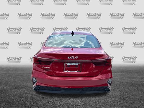 Used 2024 Kia Forte LXS w/ LXS Technology Package FWD image 9