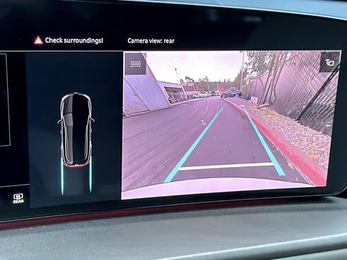 Used 2025 Audi Q5 Premium w/ 19" Wheel Package image 19