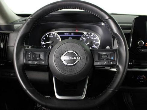 Certified 2025 Nissan Pathfinder SV AWD/4WD image 10