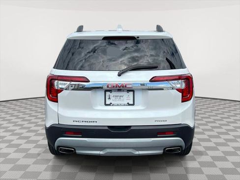 Used 2022 GMC Acadia SLT AWD/4WD image 5
