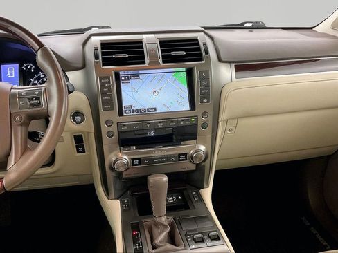 Used 2015 Lexus GX 460 w/ Premium Package AWD/4WD image 10