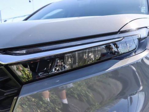 Certified 2024 Honda CR-V LX image 11