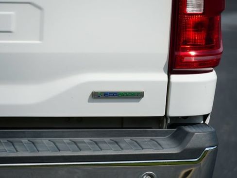 Used 2021 Ford F150 XLT w/ Equipment Group 302A High AWD/4WD image 7