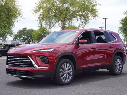 New 2025 Buick Enclave Preferred image 4