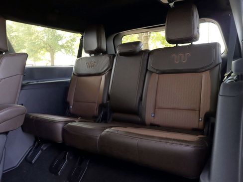 Used 2025 Ford Expedition Max King Ranch AWD/4WD image 12
