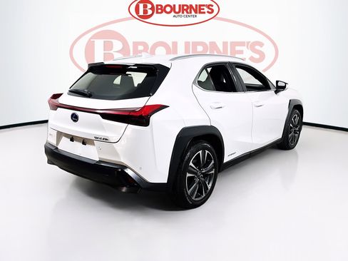 Used 2019 Lexus UX 250h image 10