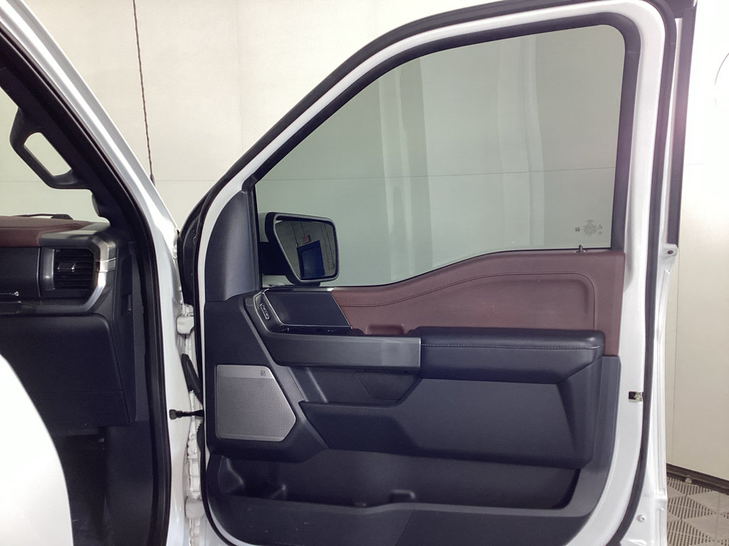 Used 2022 Ford F150 Lariat w/ Equipment Group 502A High AWD/4WD image 8