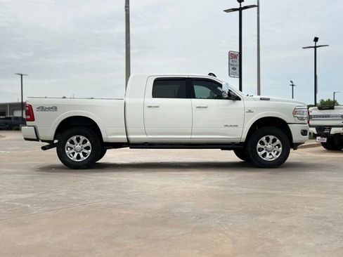 Used 2019 RAM 2500 Laramie AWD/4WD image 7