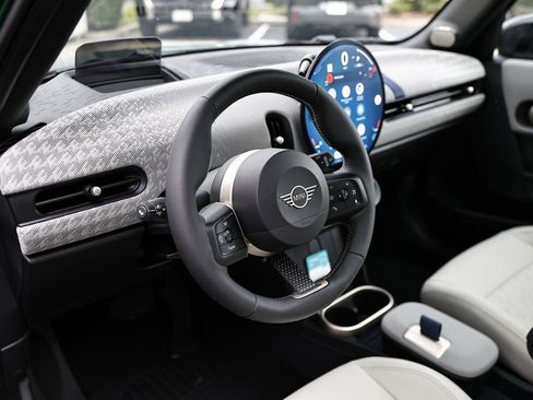 New 2026 MINI Cooper S image 19