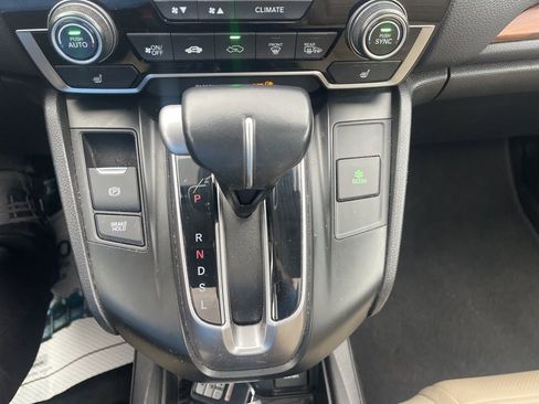 Used 2018 Honda CR-V Touring image 28
