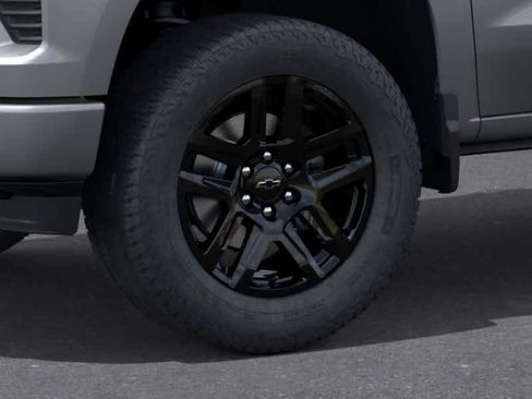 New 2026 Chevrolet Silverado 1500 RST w/ Z71 Off-Road Package AWD/4WD image 9