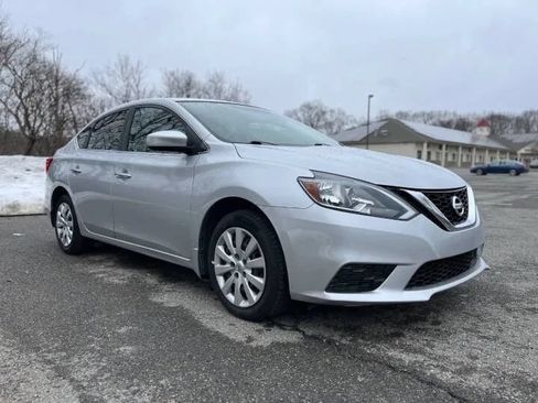 Used 2019 Nissan Sentra S FWD image 7
