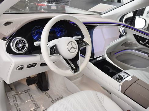 Used 2023 Mercedes-Benz EQS 580 4MATIC SUV image 20