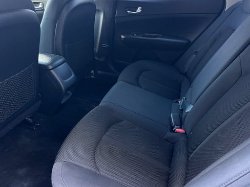 Used 2019 Kia Optima LX FWD image 12