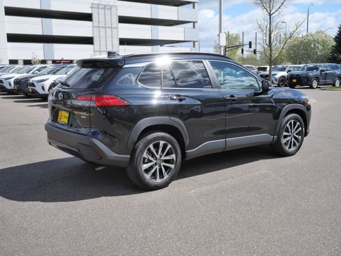 Certified 2025 Toyota Corolla Cross XLE AWD/4WD image 8