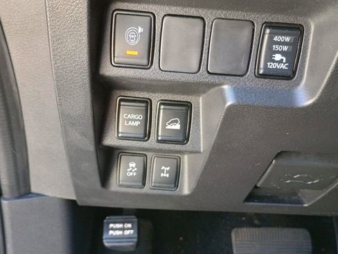 Used 2023 Nissan Frontier PRO-4X w/ Pro Convenience Package AWD/4WD image 4