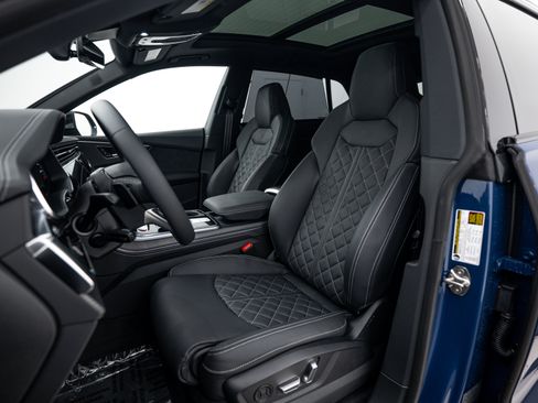 New 2026 Audi SQ8 Premium Plus AWD/4WD image 16