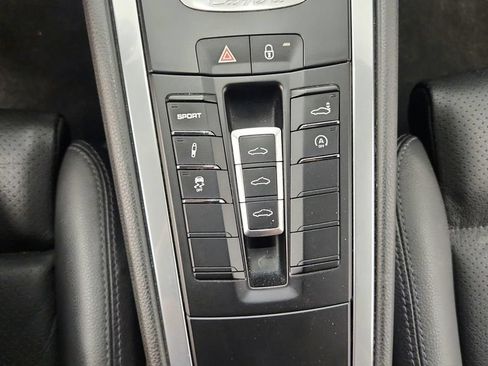 Used 2012 Porsche 911 Carrera S RWD image 37