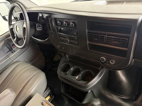 Used 2014 Chevrolet Express 3500 3500 3dr Extended Cargo Van image 78