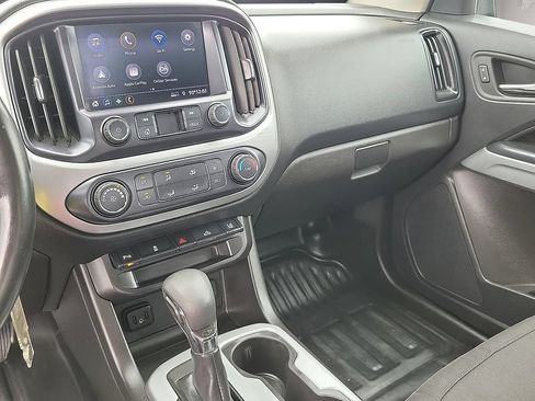 Used 2022 Chevrolet Colorado LT w/ Fleet Safety Package RWD image 20