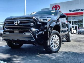 Used 2024 Toyota Tacoma SR5 AWD/4WD video 1