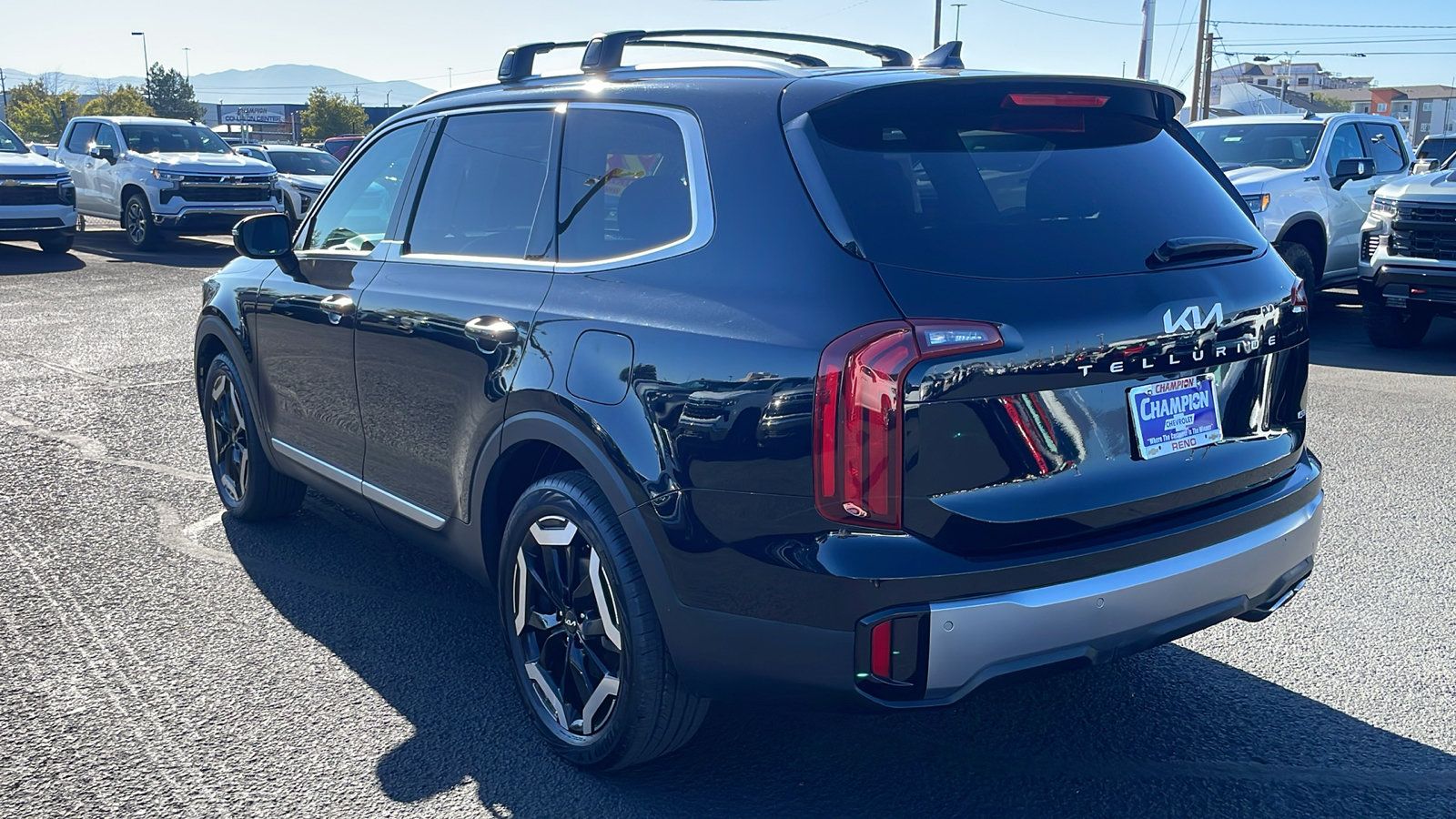 Used 2025 Kia Telluride S AWD/4WD image 7