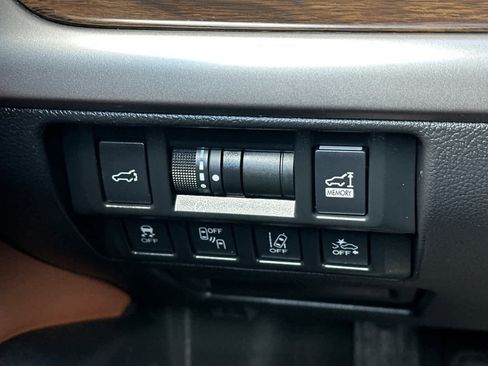Used 2019 Subaru Outback 2.5i Touring w/ Popular Package #3A AWD/4WD image 31