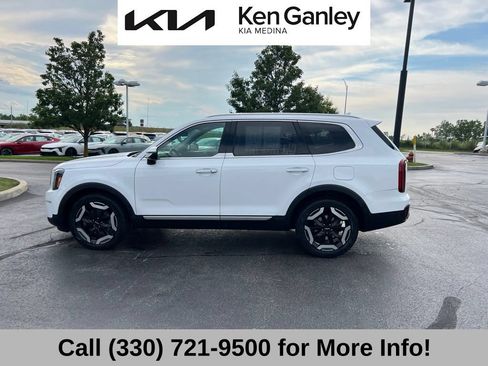 Certified 2024 Kia Telluride S w/ S Sunroof Package AWD/4WD image 16