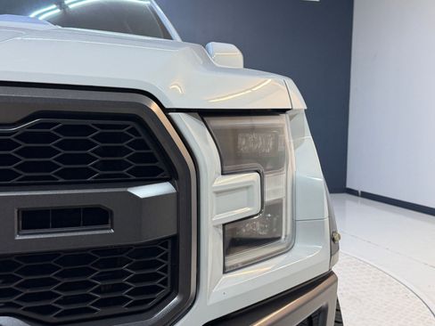 Used 2017 Ford F150 Raptor w/ Equipment Group 802A Luxury image 23