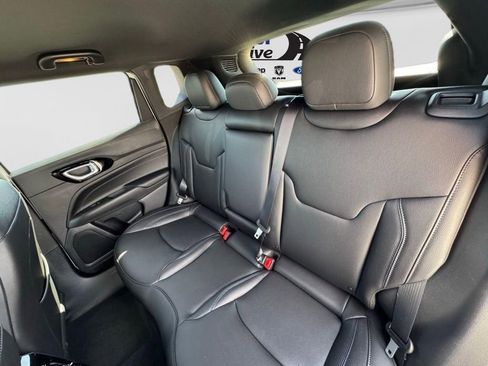 New 2026 Jeep Compass Limited AWD/4WD image 12