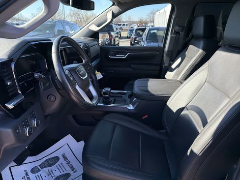 Certified 2023 GMC Sierra 1500 SLT image 16