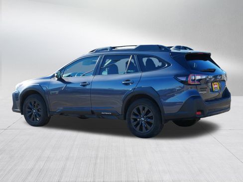 Used 2023 Subaru Outback Onyx Edition image 5