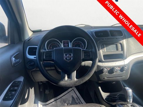 Used 2012 Dodge Journey SXT w/ Flexible Seating Group image 12