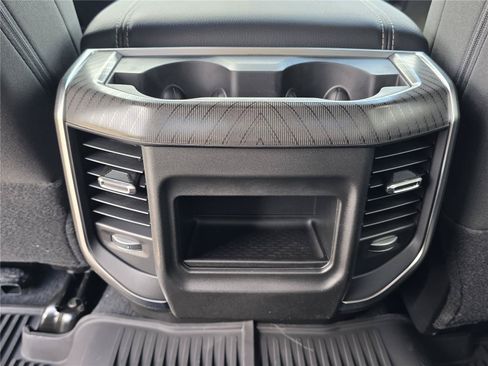 New 2026 RAM 3500 Big Horn AWD/4WD image 28