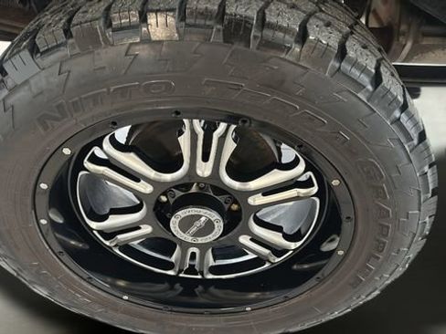 Used 2012 GMC Sierra 1500 SLE w/ All-Terrain Package AWD/4WD image 20