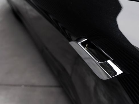 Used 2013 Tesla Model S Performance image 22