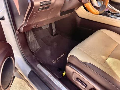 Used 2016 Lexus RX 350 AWD w/ Premium Package image 3