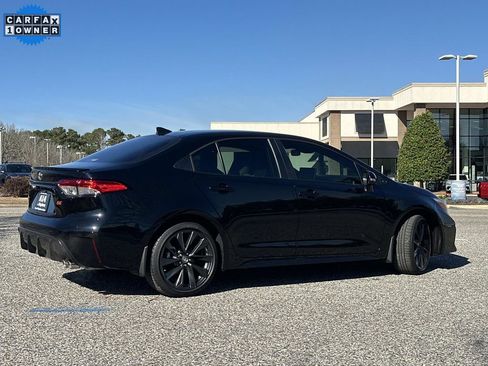 Used 2026 Toyota Corolla SE w/ SE Package image 5