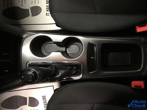 Used 2017 Chevrolet Cruze LT image 51