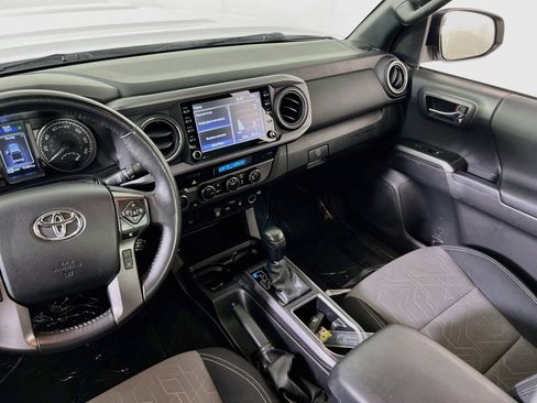 Used 2023 Toyota Tacoma TRD Sport AWD/4WD image 21