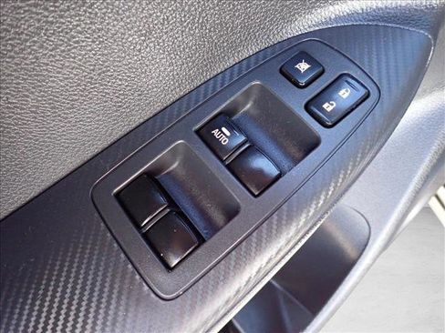 Used 2019 Mitsubishi Eclipse Cross ES AWD/4WD image 12
