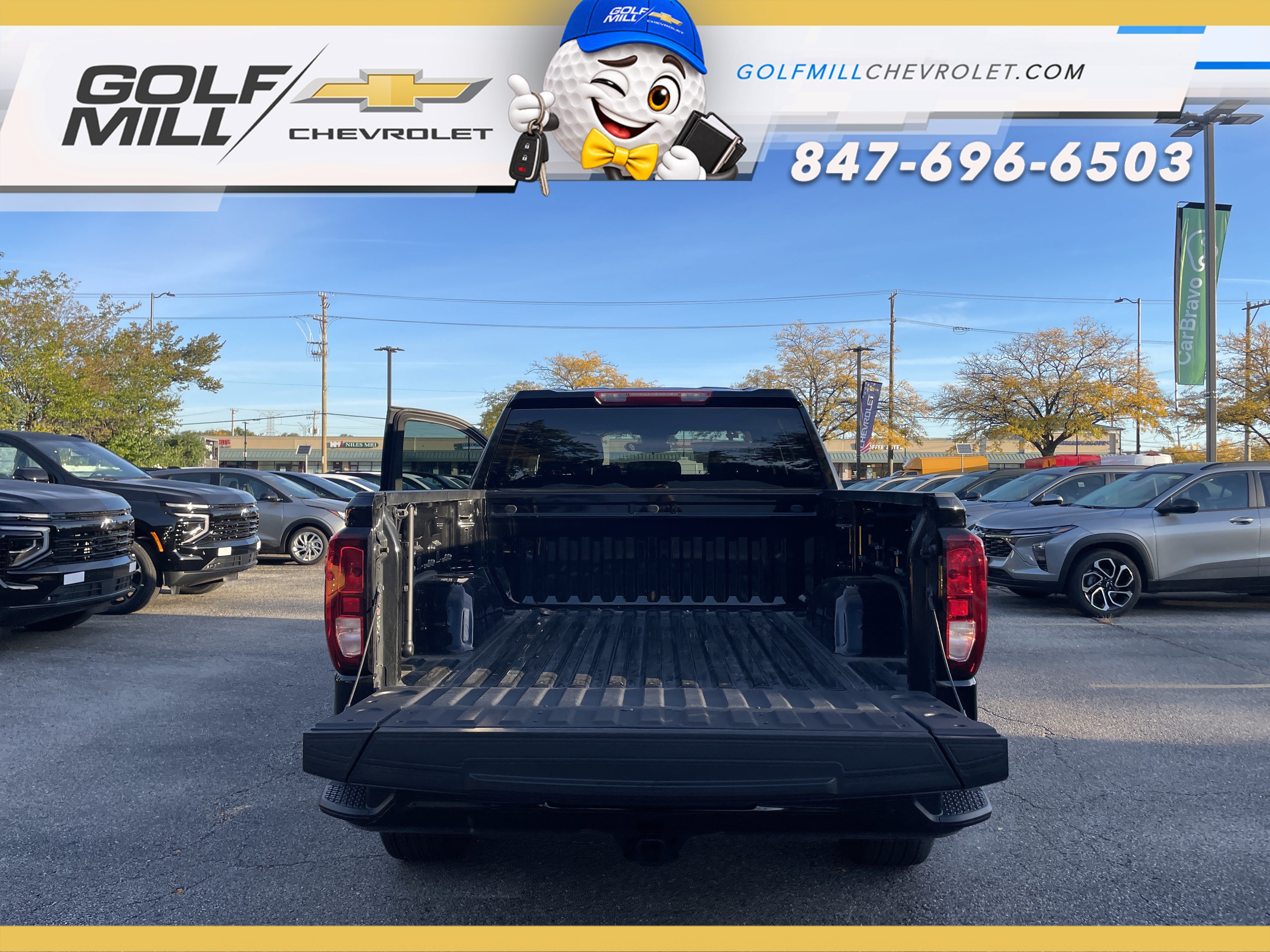 Used 2024 GMC Sierra 1500 Elevation AWD/4WD image 11