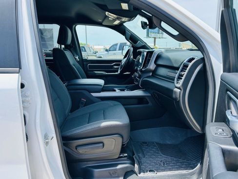 Used 2022 RAM 1500 Big Horn AWD/4WD image 30