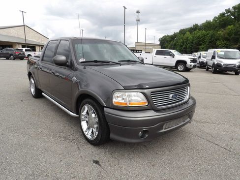 Used 2002 Ford F150 Harley-Davidson RWD image 11