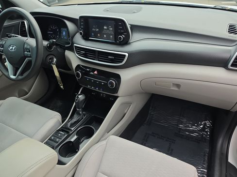 Used 2021 Hyundai Tucson SE w/ Cargo Package FWD image 10