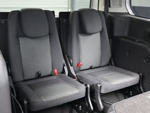 Used 2018 Ford Transit Connect XL image 28