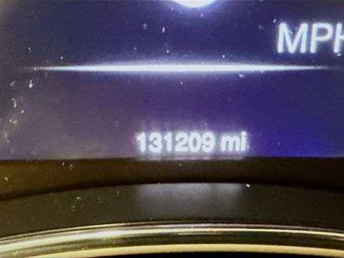 Used 2015 Jeep Grand Cherokee Limited w/ Luxury Group II image 19