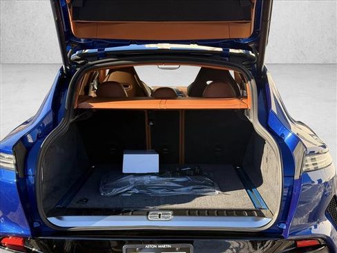 New 2026 Aston Martin DBX 707 image 5