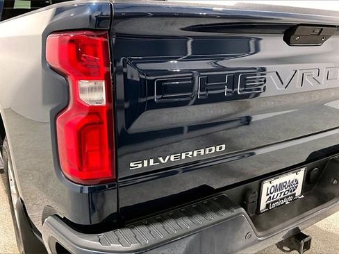 Used 2020 Chevrolet Silverado 1500 RST image 41