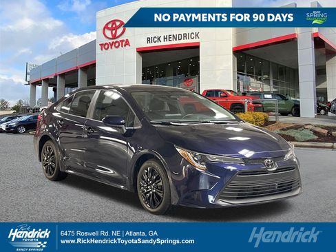 Used 2024 Toyota Corolla LE FWD image 1